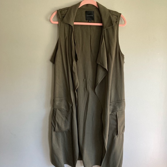 Dynamite Sleeveless Duster - Picture 6 of 6